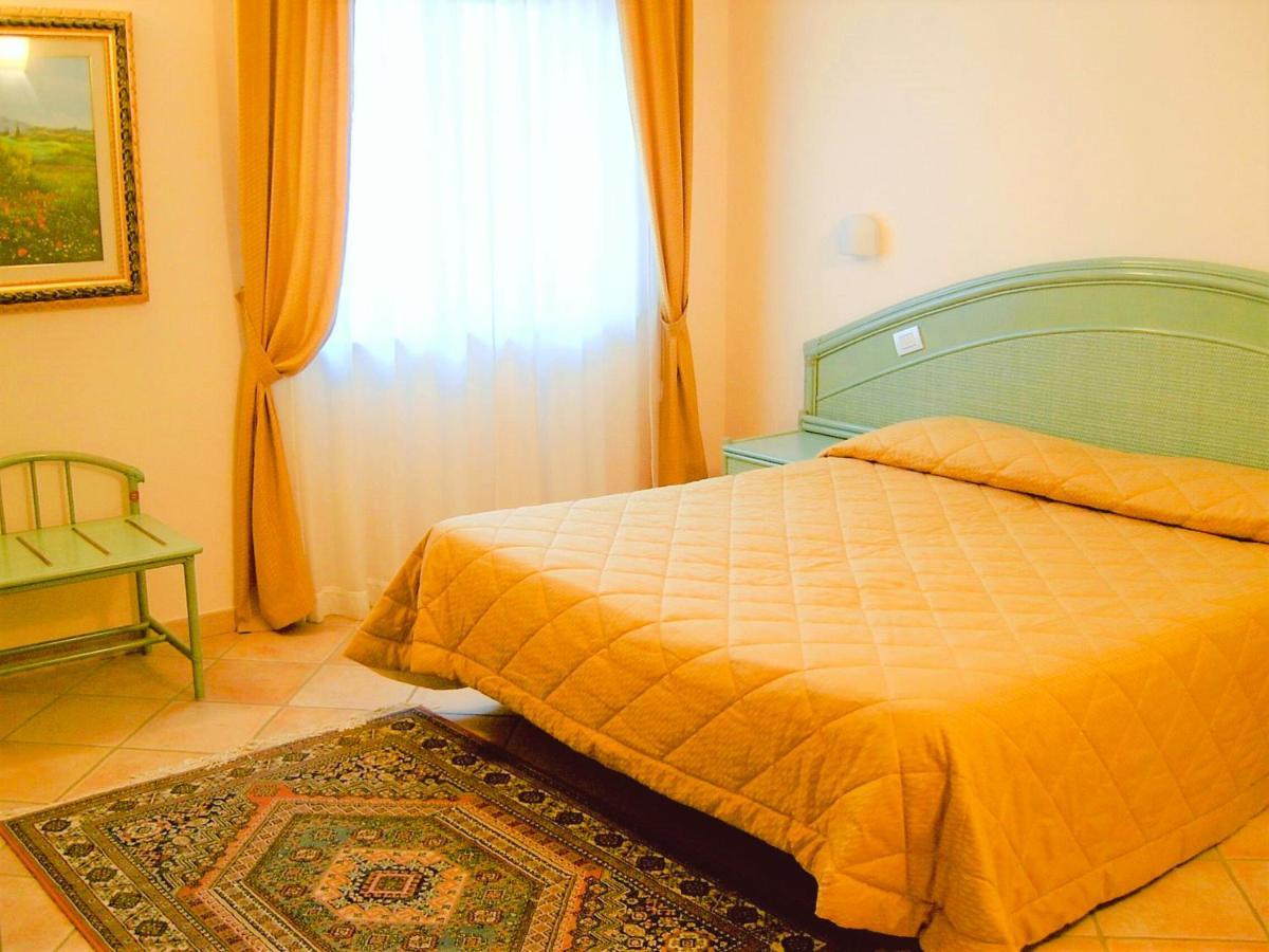 La Bastia Hotel & Resort Soriano nel Cimino Buitenkant foto